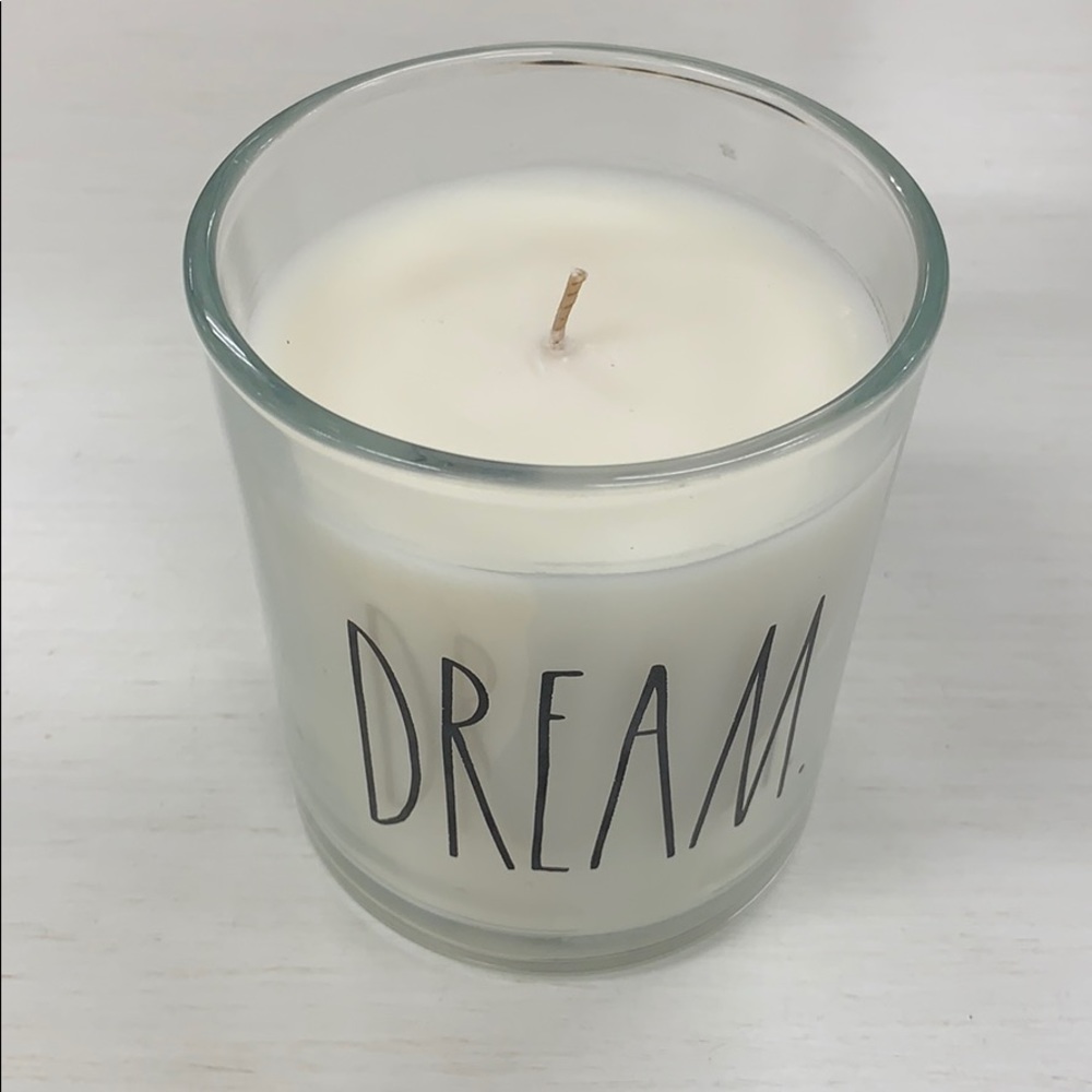 ❌ SOLD ❌  Rae Dunn “Dream.” Candle